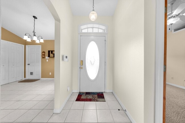 Building Photo - Charming 3 Bedroom 2 Bath Home - Sawgrass ...