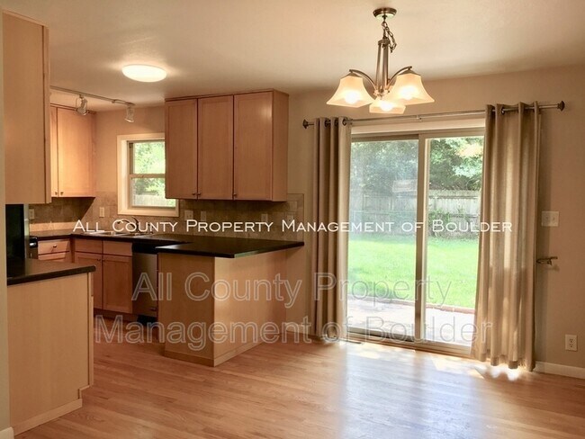 Building Photo - 3135 Folsom St