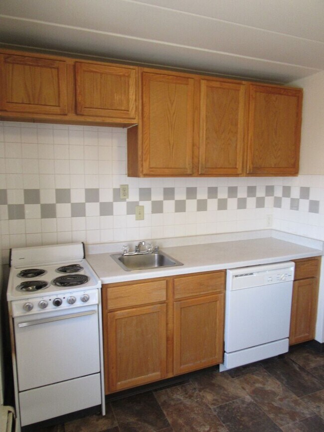 Interior Photo - 1314 Spring St