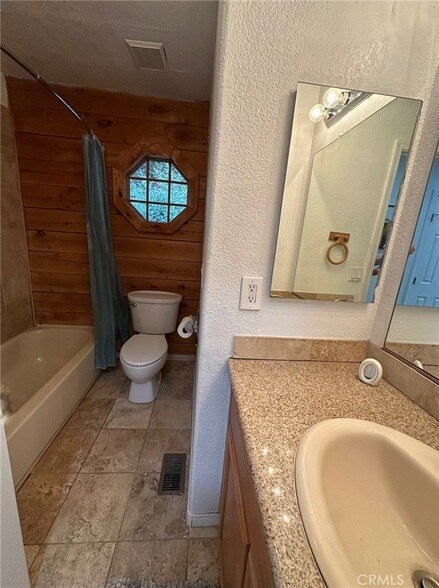 Building Photo - 1811 Zermatt Dr