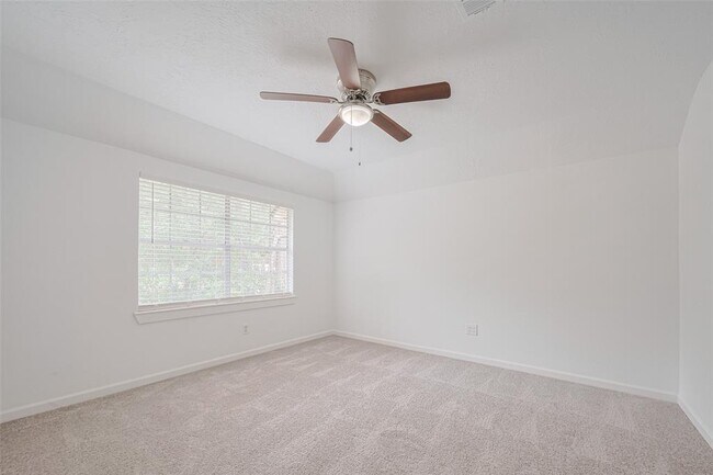 Building Photo - 5303 Lookout Mountain Dr