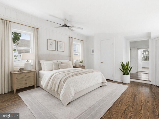 Building Photo - 3110 Main St