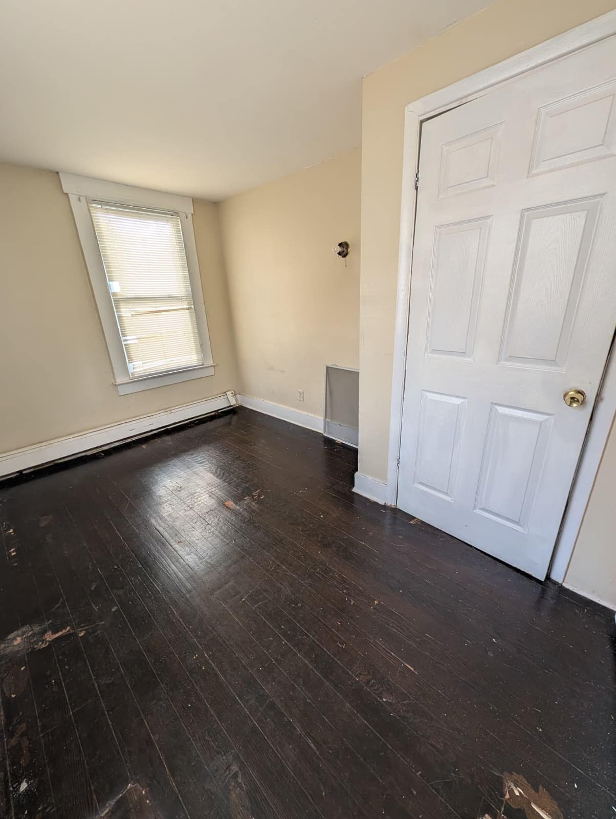 Building Photo - 81 Sylvan Ave