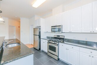 Building Photo - Edgewater Harbor Residential