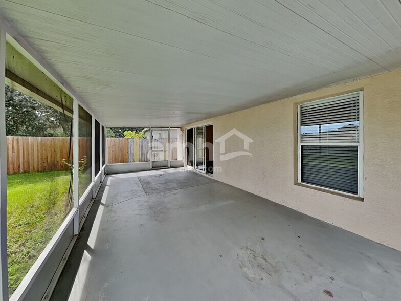 Building Photo - 10407 Paragon Pl