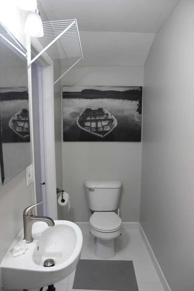 Building Photo - 4259 Packard St