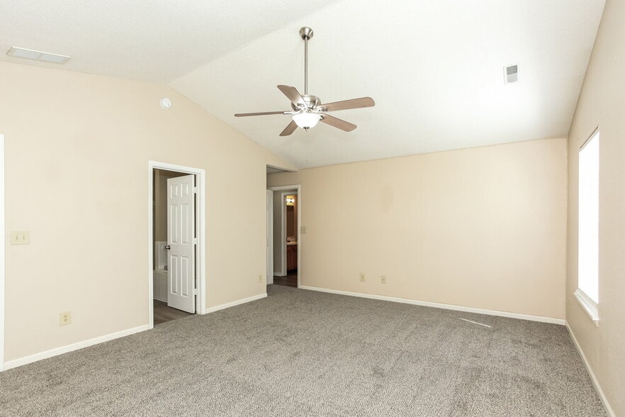 Building Photo - 8130 Amble Way