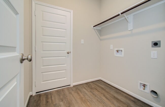 Building Photo - 8435 Moonlight Bay Cir