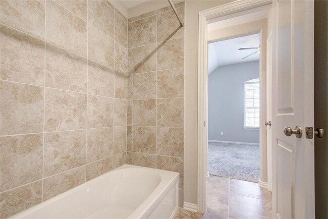 Building Photo - 19259 Presa Canyon Dr