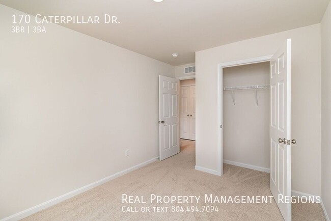 Building Photo - 170 Caterpillar Dr