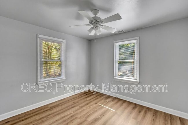 Building Photo - 848 Savage Rd