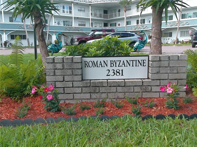 Building Photo - 2381 Ecuadorian Way