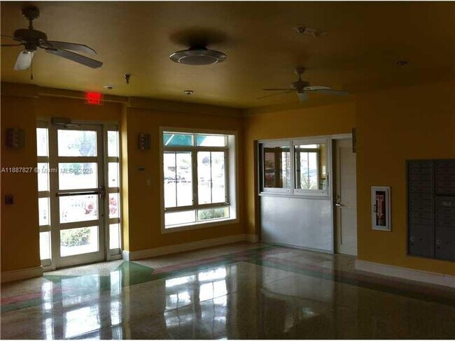 Building Photo - 1308 Drexel Ave