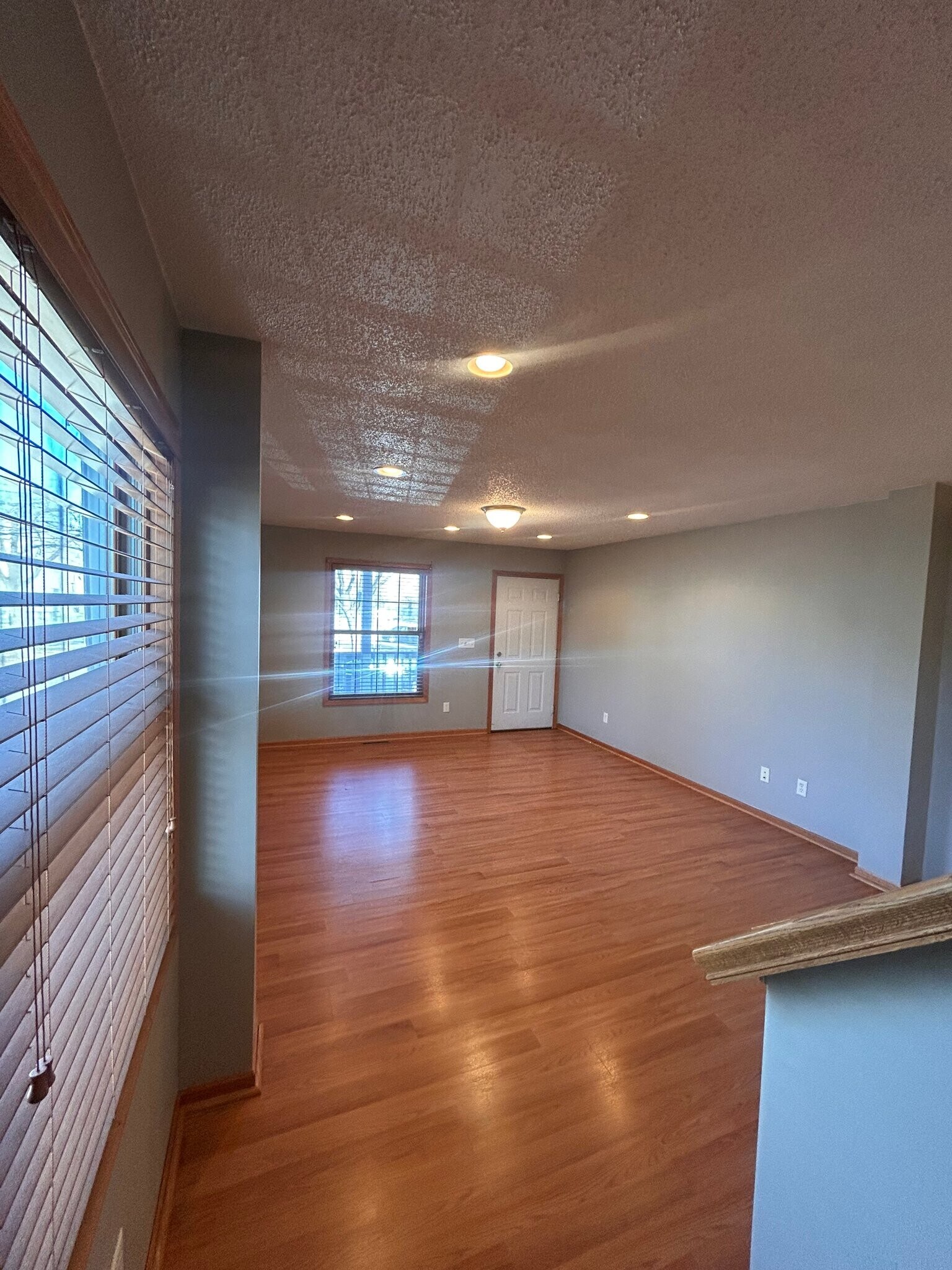 Building Photo - 1829 N Girard Ave