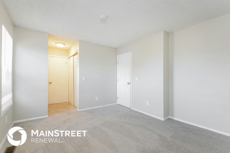 Building Photo - 9661 Adams St