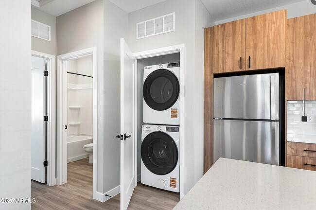 Building Photo - 17365 W Lower Buckeye Rd