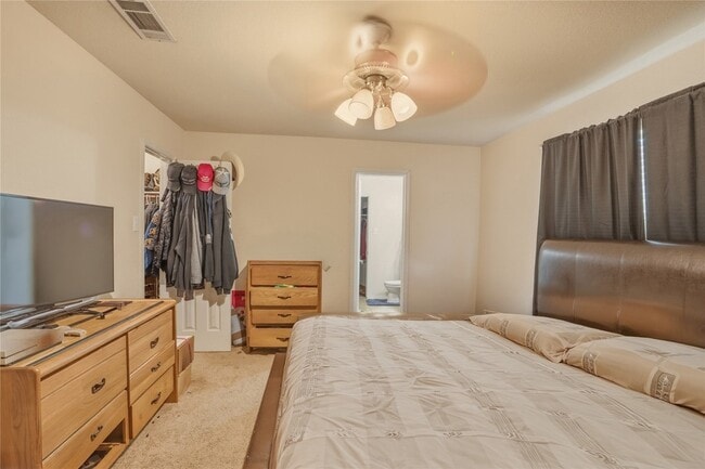 Building Photo - 3825 Cane River Rd