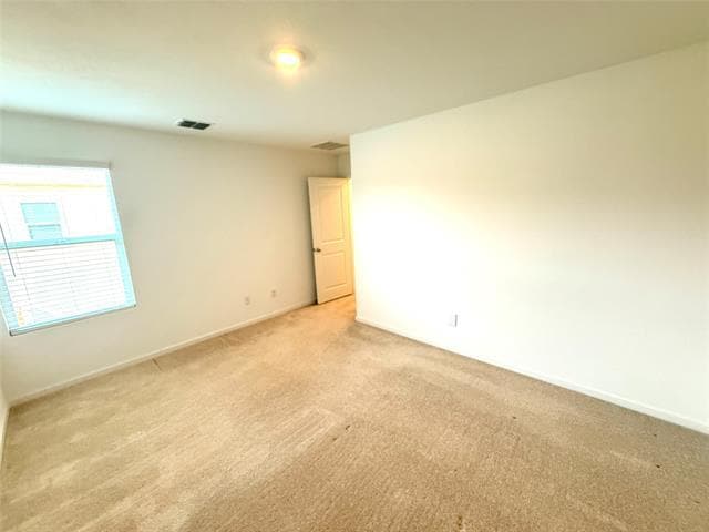 Building Photo - 6216 Sanderling St