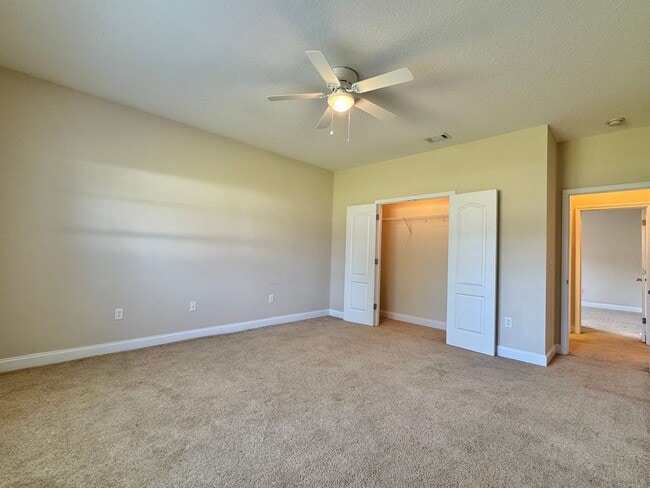 Building Photo - COMING LATE FEBRUARY 2026! (Pet Friendly)