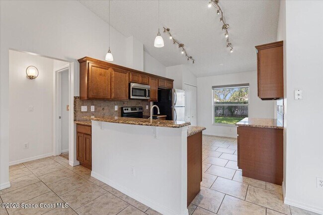 Building Photo - 816 Hunters Creek Dr