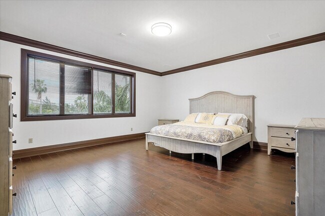 Building Photo - 414 Riviera Isle Dr