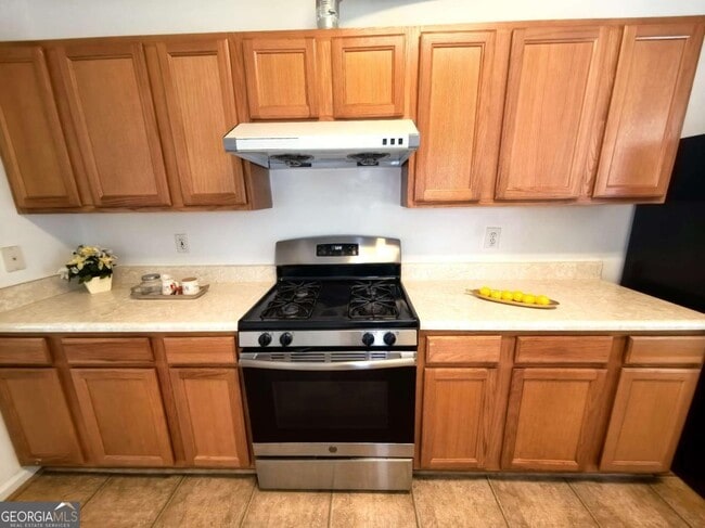 Building Photo - 619 Kenridge Way