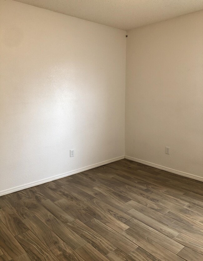 Building Photo - 12126 St Crispin Ave