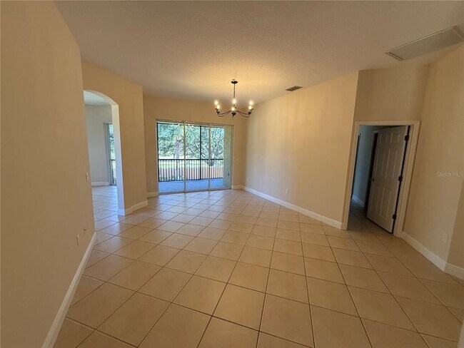 Building Photo - 8153 Miramar Way