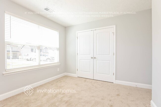 Building Photo - 354 Green Hills Dr