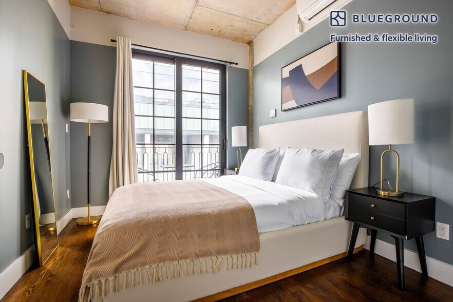 Building Photo - 187 Kent Ave