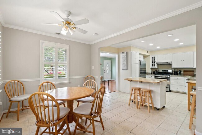 Building Photo - 3146 Headrow Ln