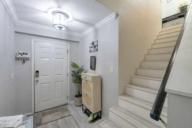 Building Photo - 12949 Fennway Ridge Dr