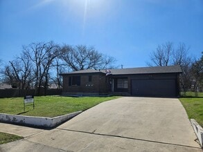 Building Photo - COMING SOON!