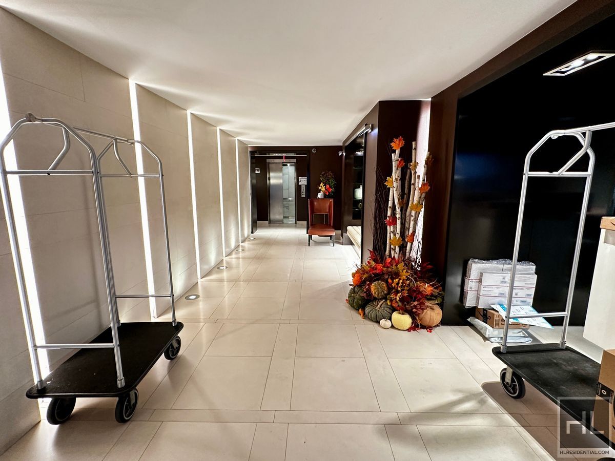 Building Photo - EAST 63 STREET