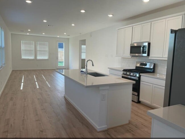 Building Photo - 7210 Cedar Hbr Ct