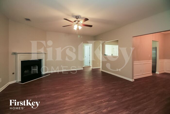 Building Photo - 146 Southwind Ln