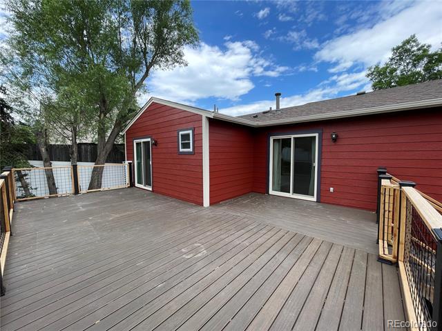 Building Photo - 954 Oakwood Dr