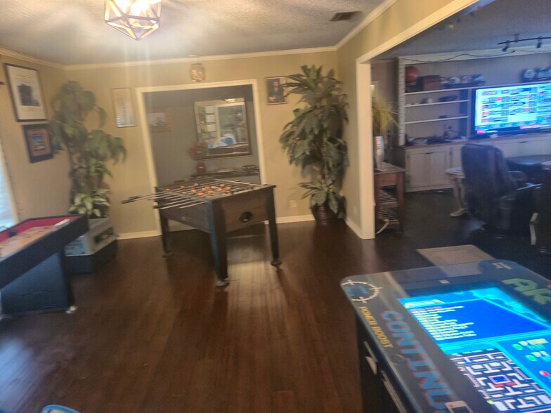 Building Photo - 11524 Padgett Switch Rd