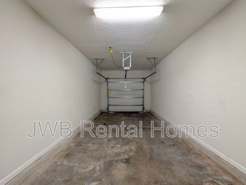 Building Photo - 1459 Lawrence Pl