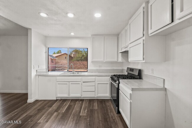 Building Photo - 1253 Morven St