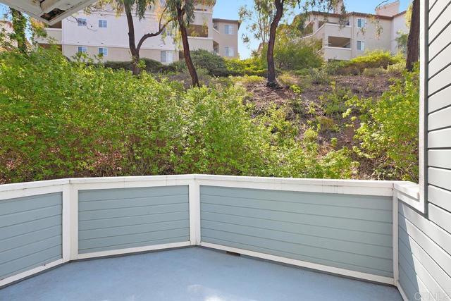 Building Photo - 9910 Scripps Vista Way
