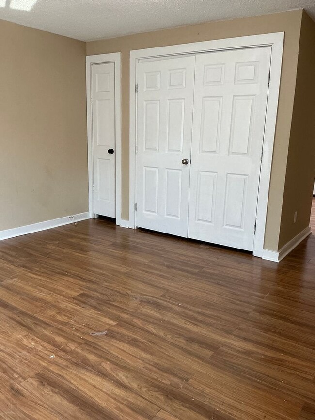 Building Photo - Section 8 Approved