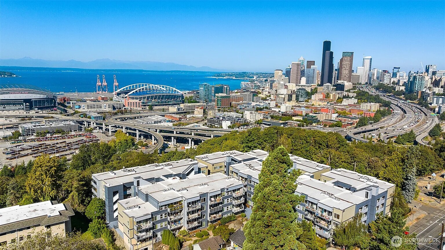 Building Photo - 1311 12th Ave S