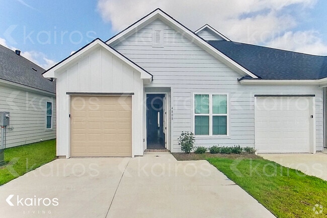 Building Photo - 4808 W Dacha Ln