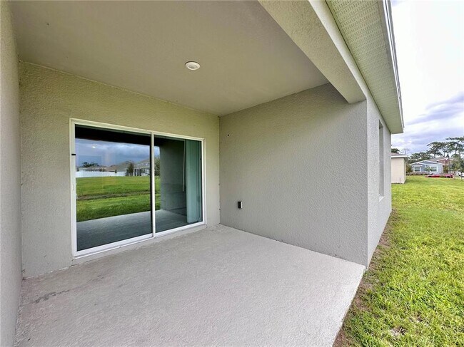 Building Photo - 5692 Stephens Rd