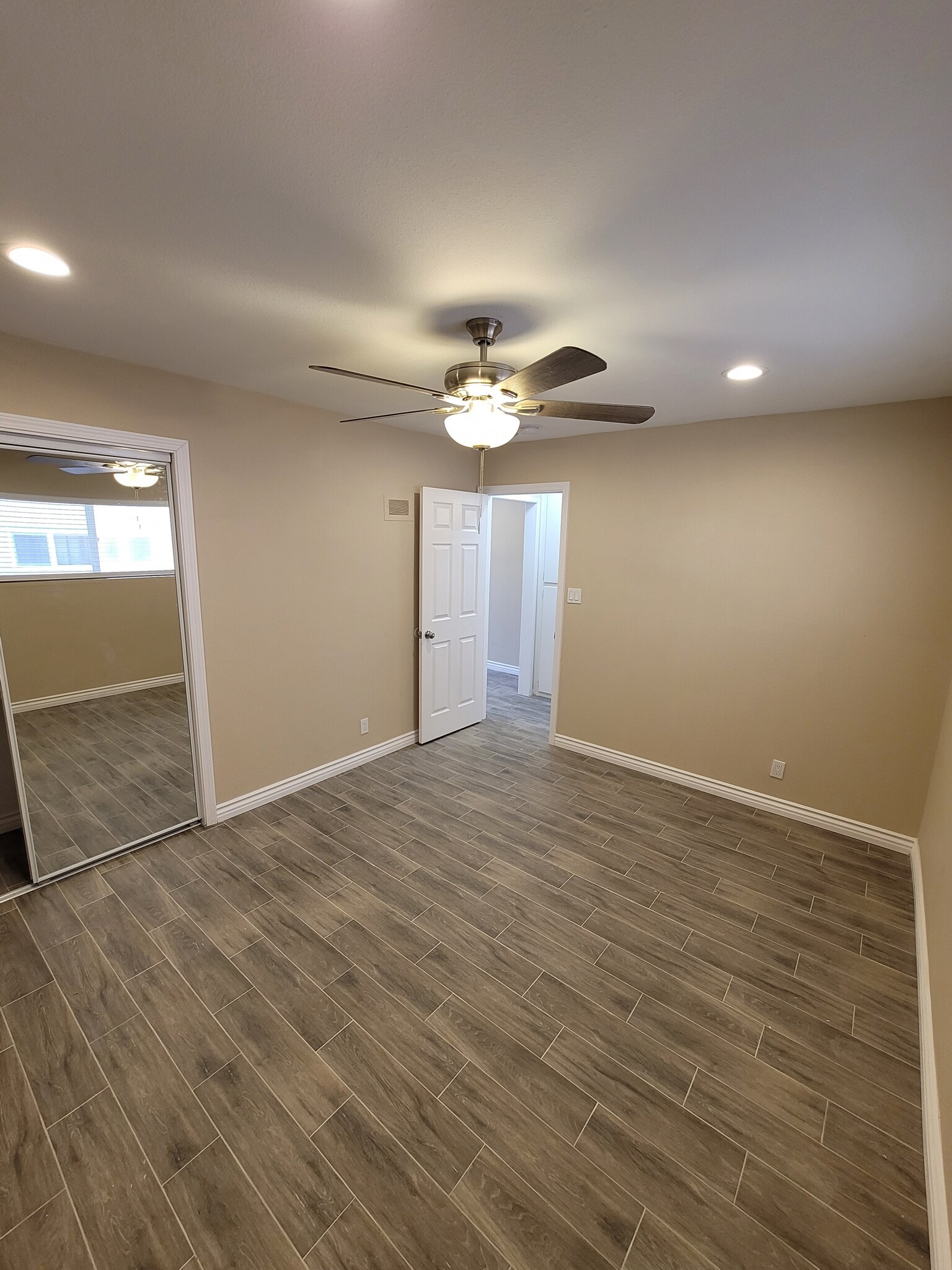 Bedroom - 1170 Fountain St