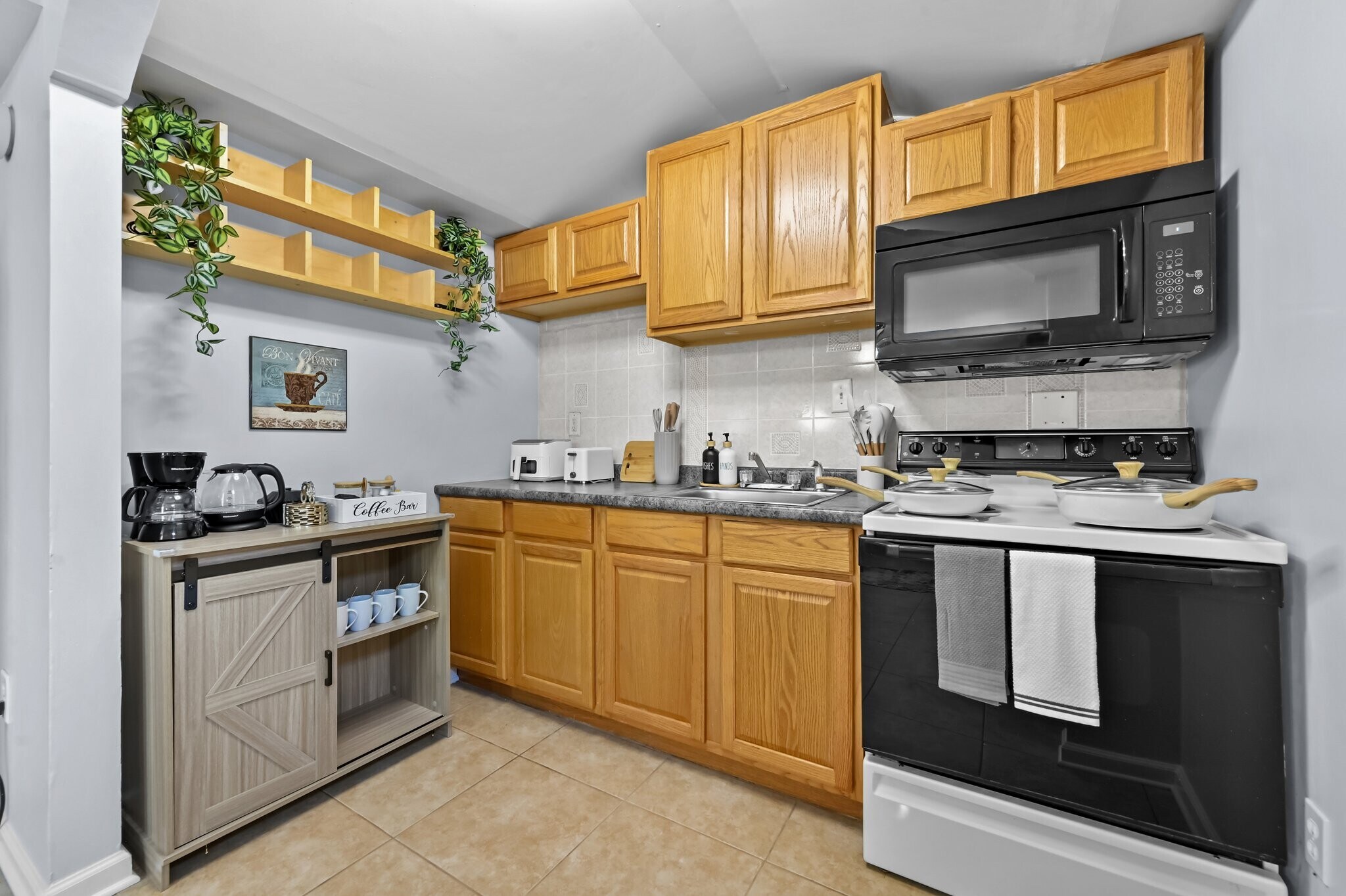 Building Photo - 226 Ashland Creek Ct