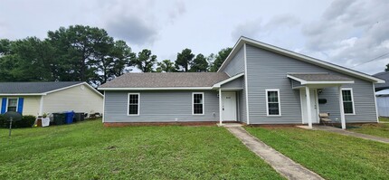 Building Photo - 610 Miller Ave