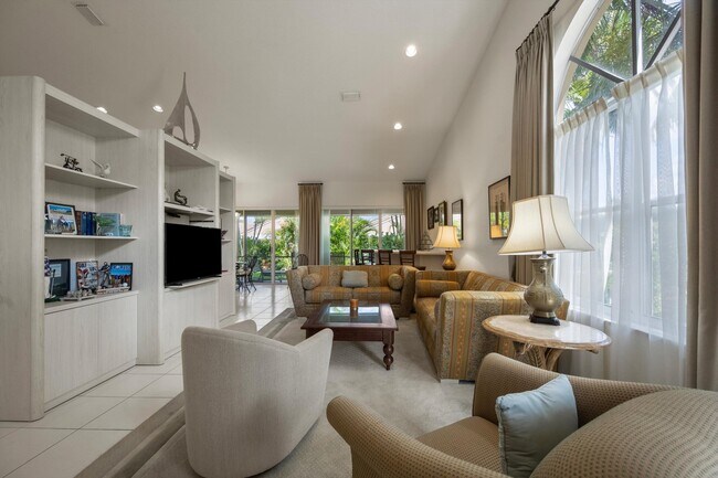 Building Photo - 4677 Carlton Golf Dr