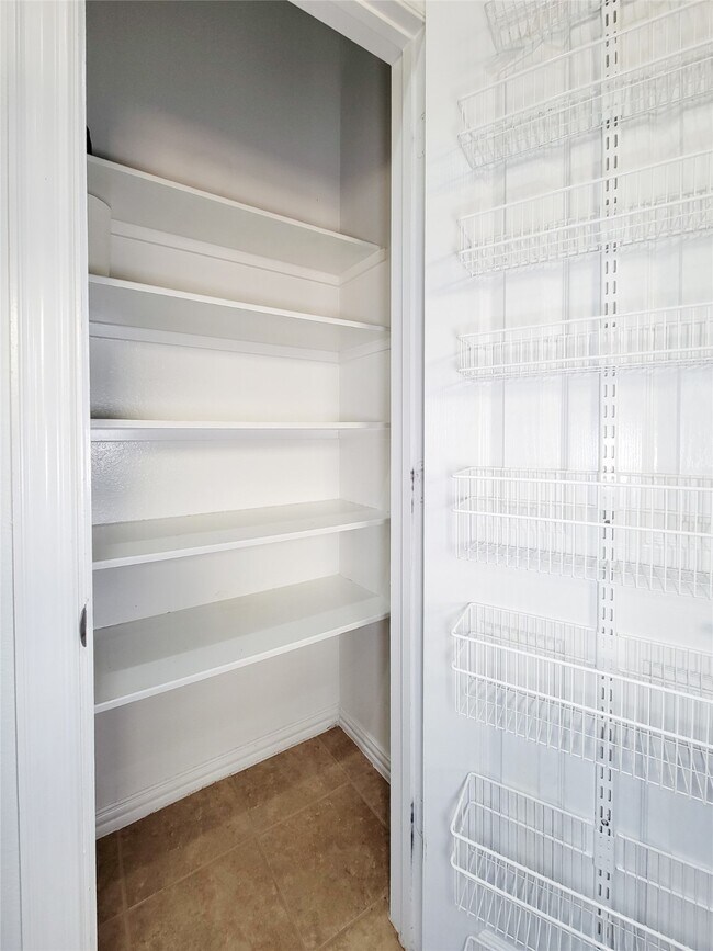 Building Photo - 249 Harbor Bend Ln